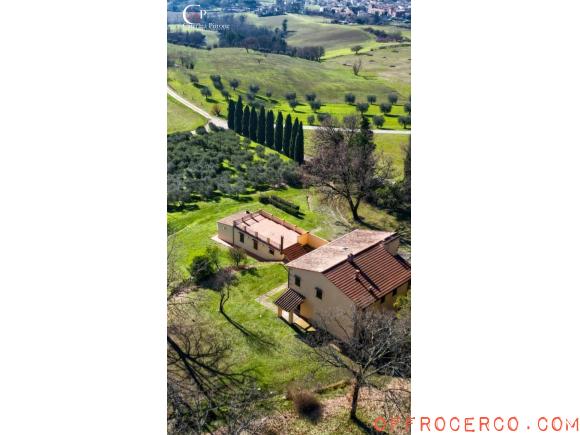 Villa 5 Locali o più 490mq 1800