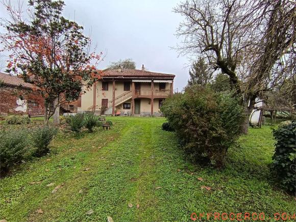 Villa Bifamiliare (Valmadonna) 674mq