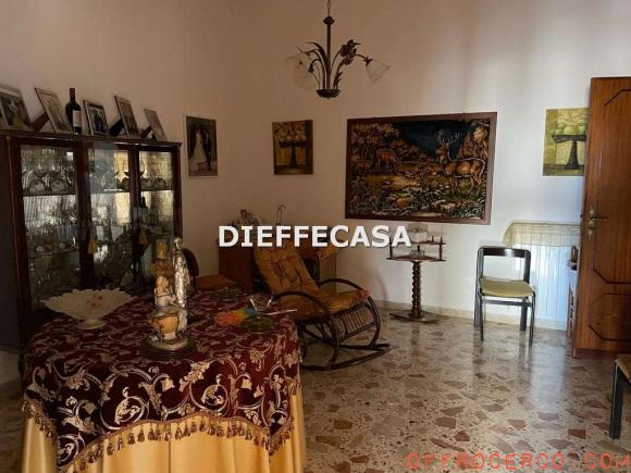 Casa singola (Periferia lato Trapani) 220mq