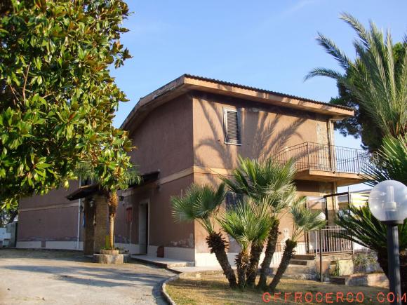 Villa 5 Locali o più 256mq