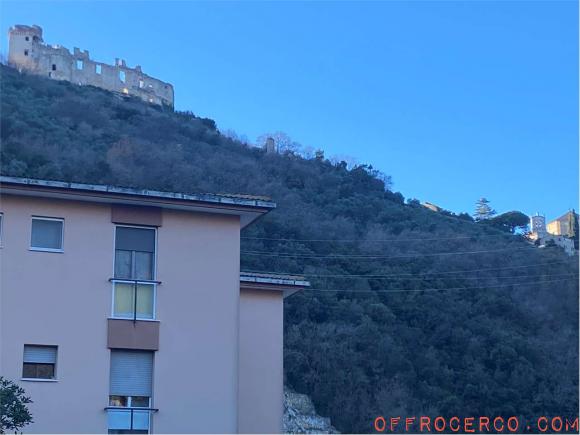 4 o più locali (Finalborgo) 70mq