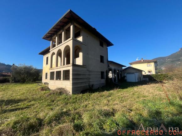 Villa 5 Locali o più 280mq