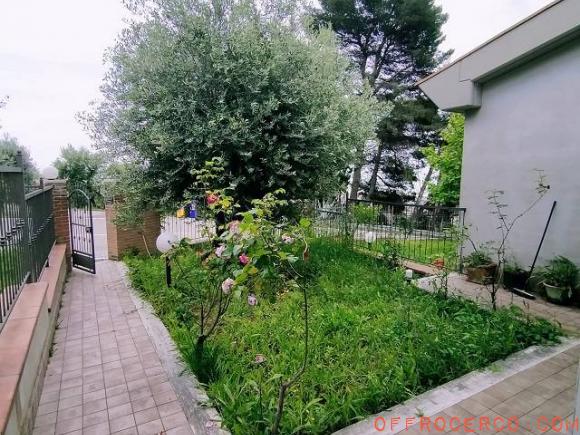 Villa Villetta a schiera 235mq 2001