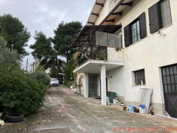 Villa 5 Locali o più 280mq