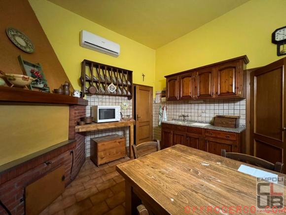 Villa 5 Locali o più 400mq