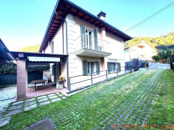 Villa Bifamiliare Capanne 150mq