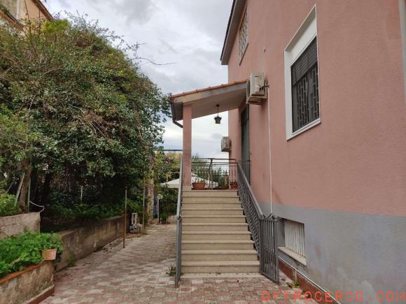 Porzione di Casa (Periferia) 135mq