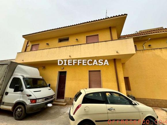 4 o più locali (Periferia lato Salemi) 290mq