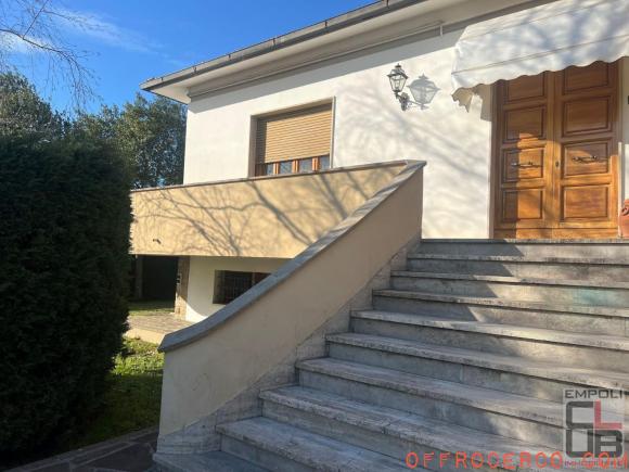 Villa 5 Locali o più Serravalle 300mq