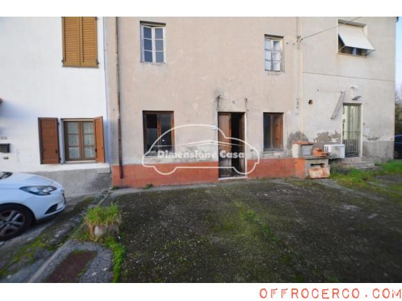 Casa indipendente 5 Locali o più Zone 100mq