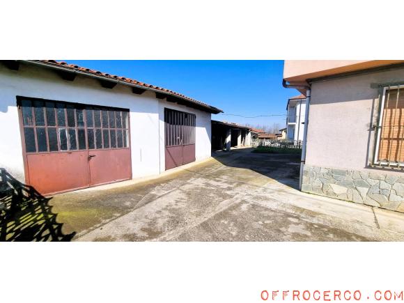 Casa indipendente 5 Locali o più 200mq 1970