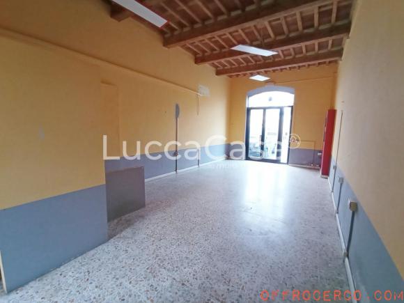 Locale commerciale Nave 40mq