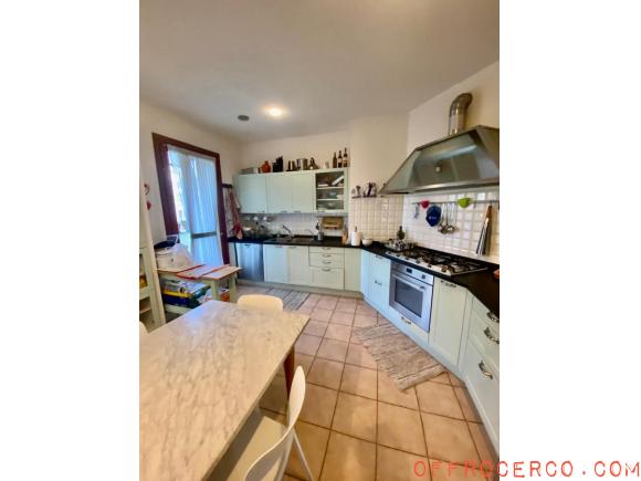 Villa 5 Locali o più 315mq