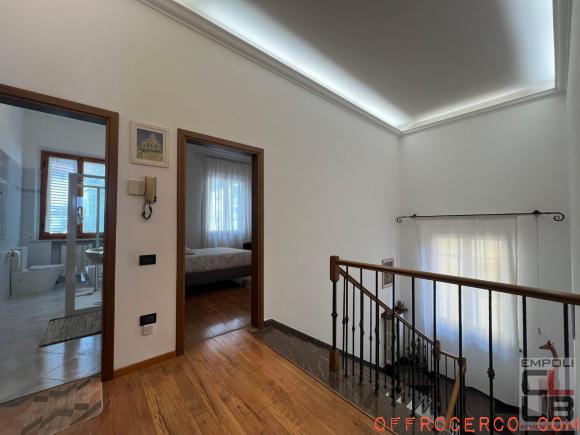 Casa indipendente 5 Locali o più 130mq