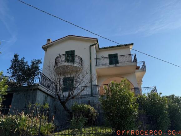 Villa 5 Locali o più 200mq