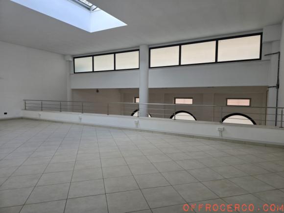 Locale commerciale 290mq