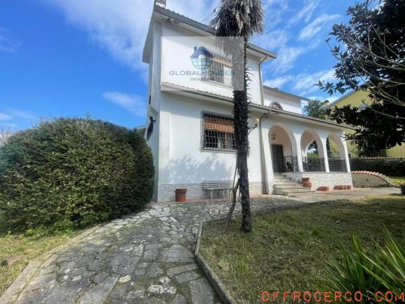 Villa 4 Locali 350mq