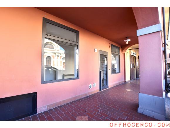 Locale commerciale 35mq 2003