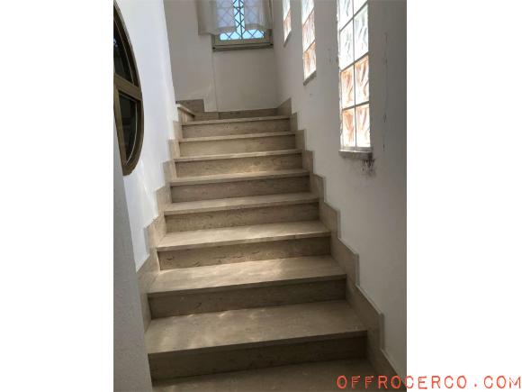 Stabile / Palazzo 350mq