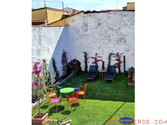 Casa indipendente 5 Locali o più Centro 294mq