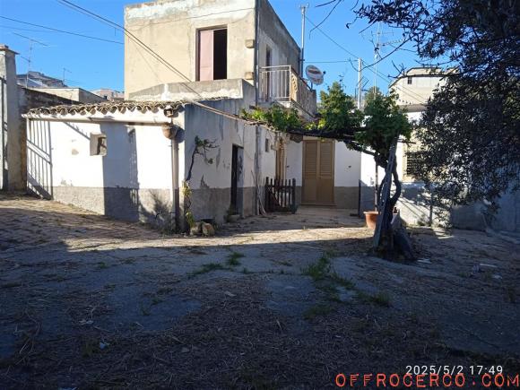 Casa indipendente 3 Locali Quadrivio Spinasanta 80mq