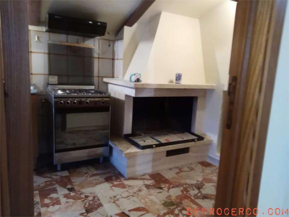 4 o più locali (SantAngelo di Celle) 75mq
