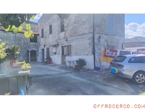 Casa indipendente 5 Locali o più 140mq