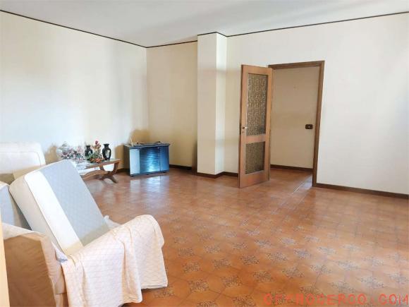 4 o più locali (Villaggio Zeta) 120mq
