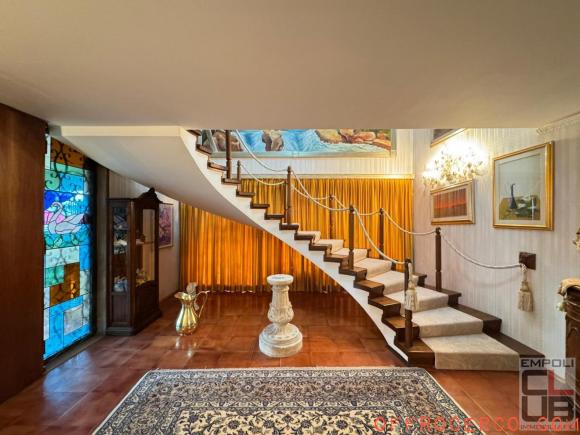 Villa 5 Locali o più Sovigliana 400mq