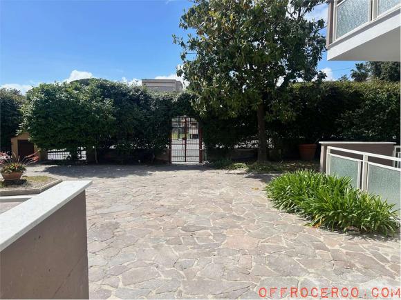 4 o più locali (Montedoro) 207mq