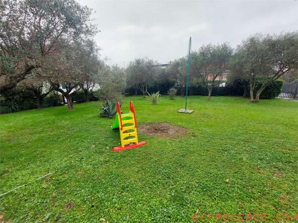 Porzione di Casa 200mq
